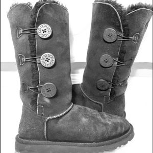 UGG Tall Button